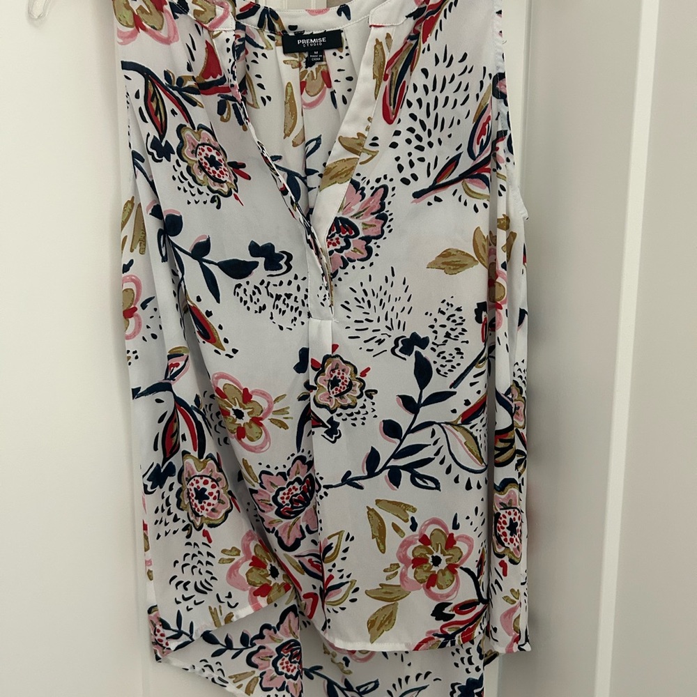 Premise Floral V-Neck Blouse - Pink, Gold, Black